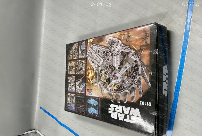 Lego Star Wars Millennium Falcon 75257 2