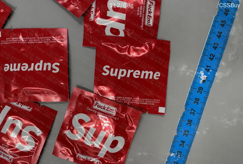 Supreme Handkerchief