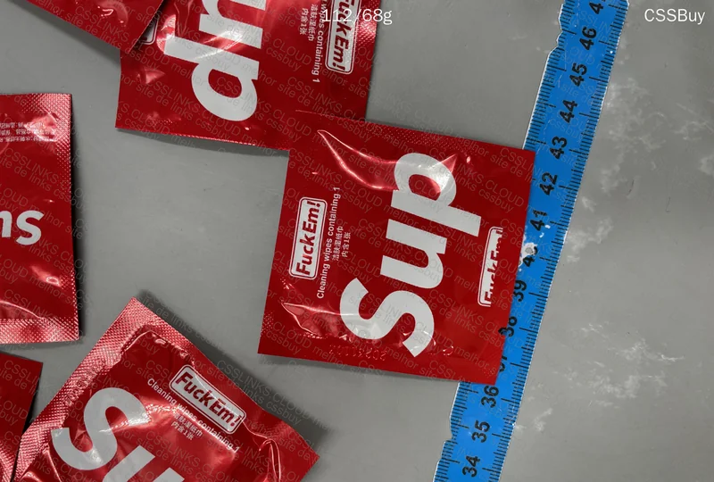 Supreme Handkerchief 3