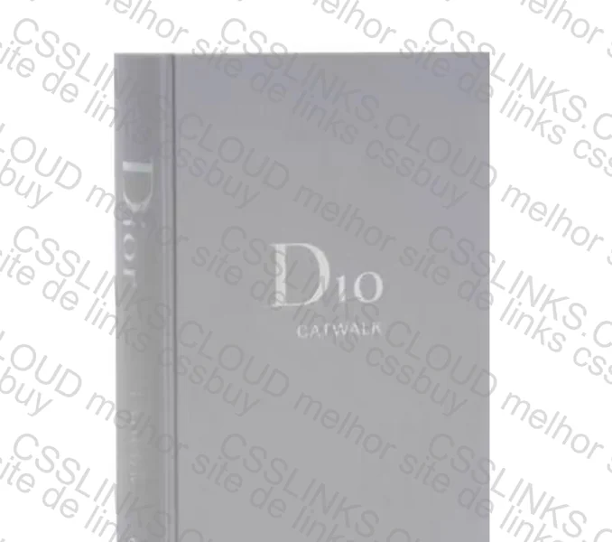 Livro Dior decorativo 3