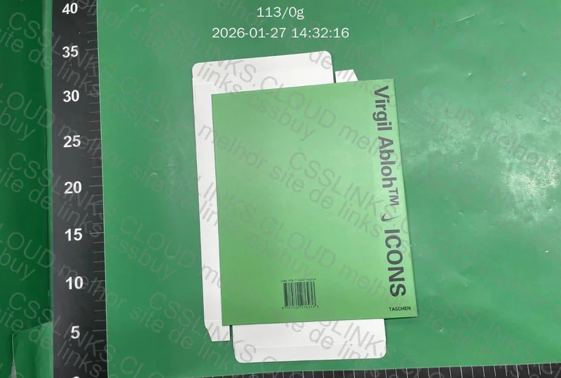 Livro fake Off White
