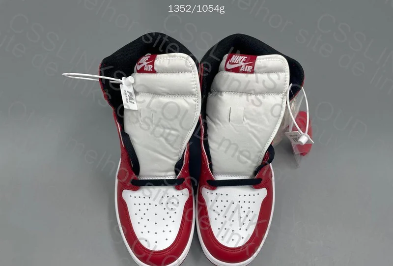 LJR - Air Jordan 1 High - Chicago (2015) 11
