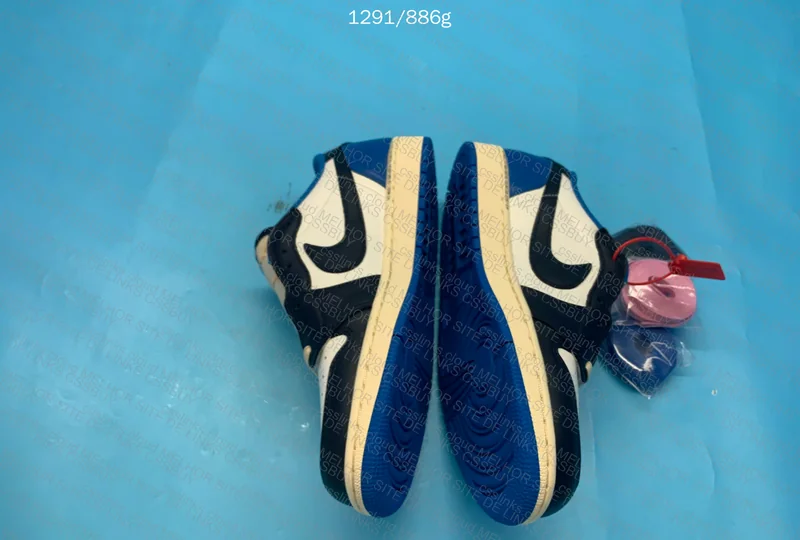 LJR | FRAGMENT DESIGN X TRAVIS SCOTT X AIR JORDAN 1 LOW - 43 EUR 5