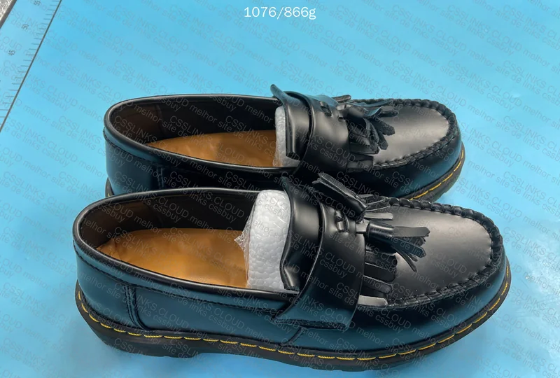 LOAFER DR. MARTENS