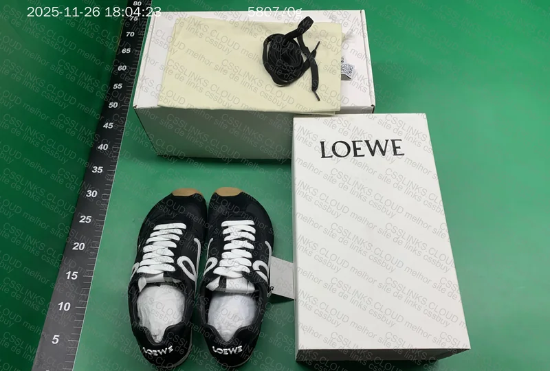 LOEWE Ballet Runner 5