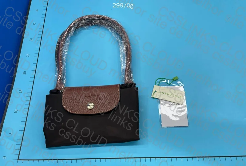 Longchamp ebony