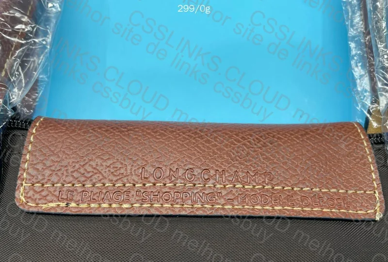 Longchamp ebony 4