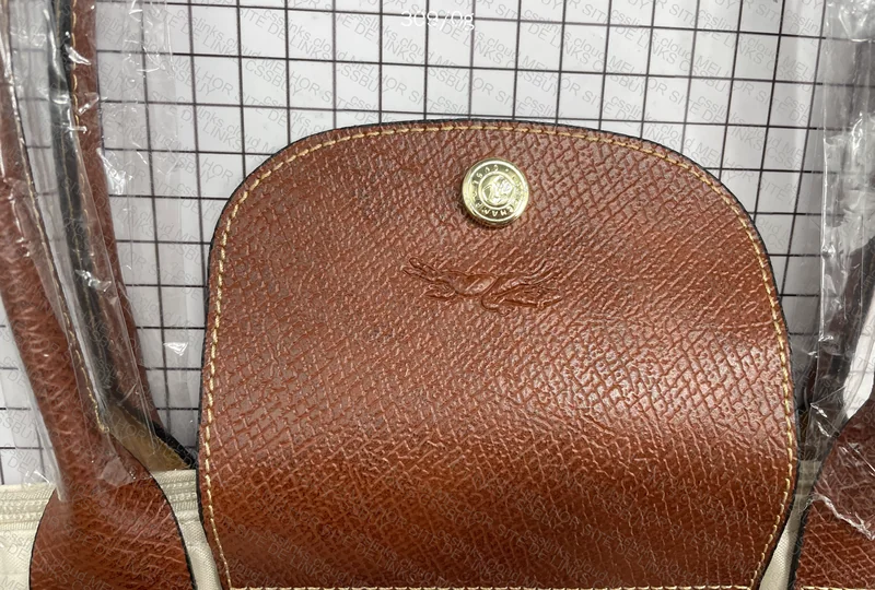 Longchamp Le Pliage - Cream - M 3