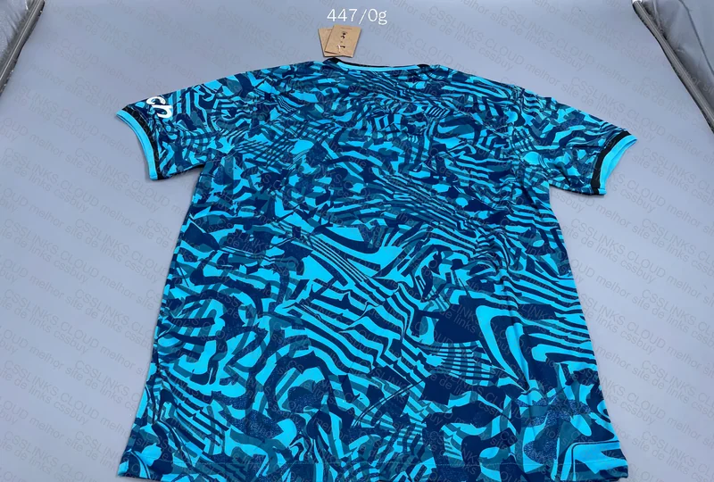 Shirt Lootbox (Tottenham + Man United) 2