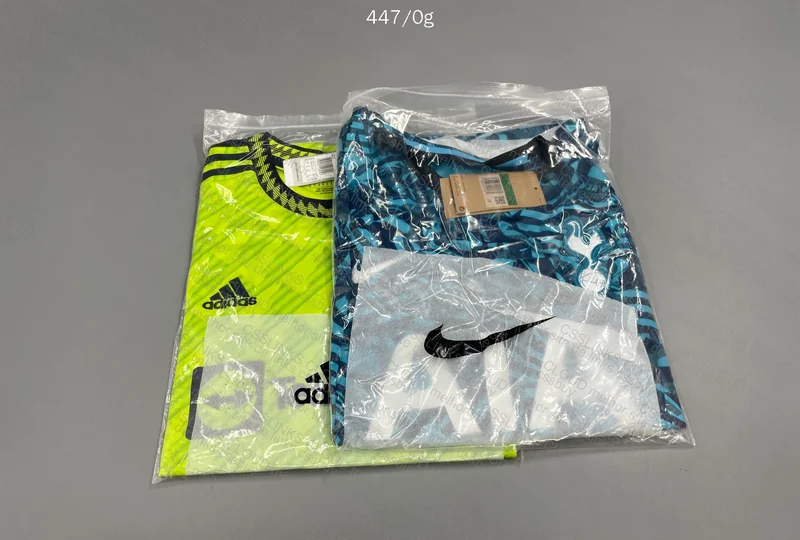 Shirt Lootbox (Tottenham + Man United) 5