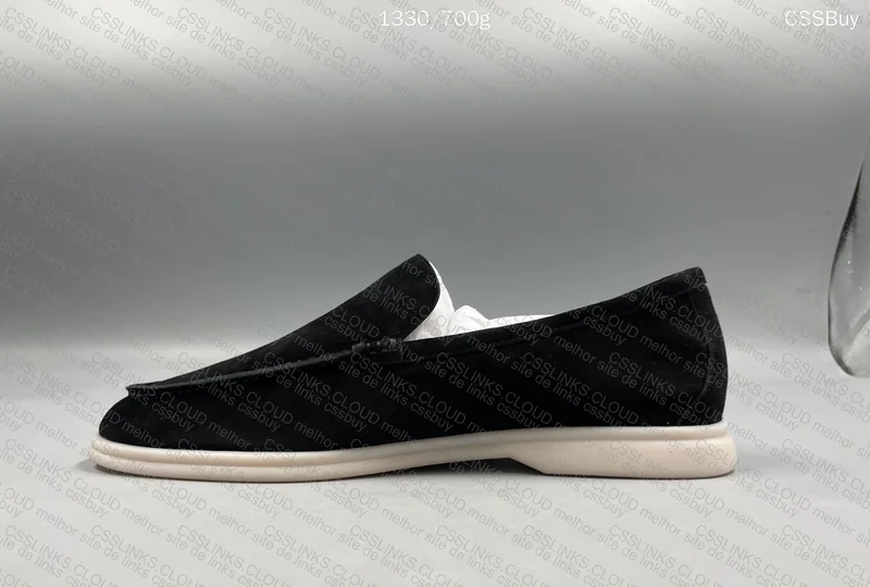 Loro Piana Summer Walk 4