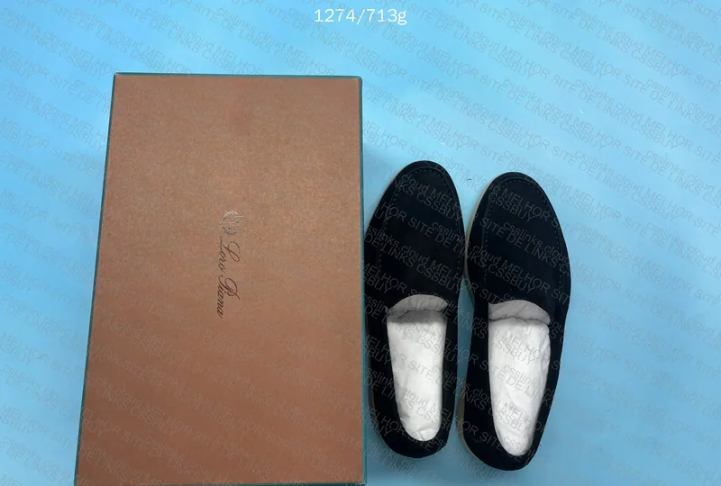 Loro piana summer walk