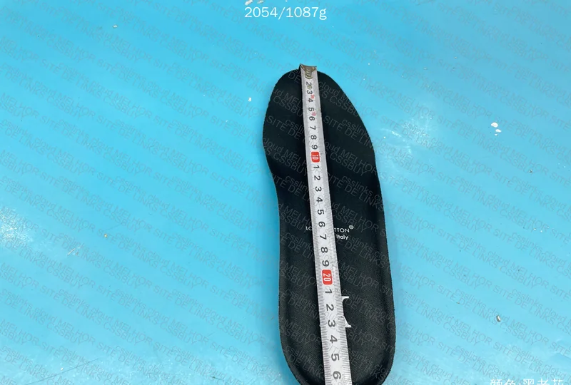 Louis Vuitton LV - Black Monogram 3