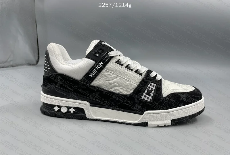 Louis Vuitton LV Trainer GL or RL? 4