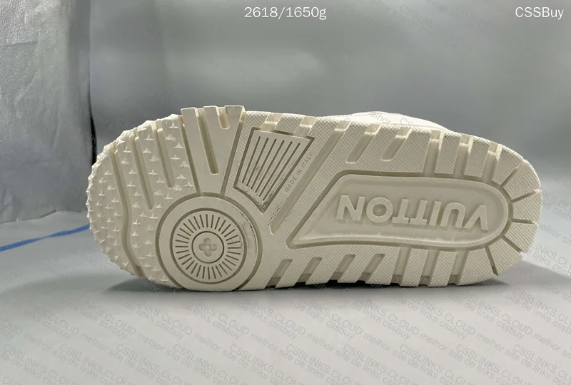 LOUIS VUITTON LV TRAINER MAXI WHITE 6