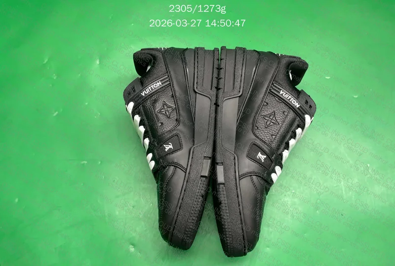 Louis Vuitton Preto 3