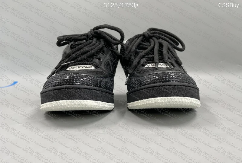 Louis Vuitton Skate Black And White 2