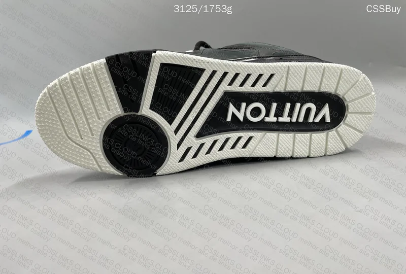 Louis Vuitton Skate Black And White 6