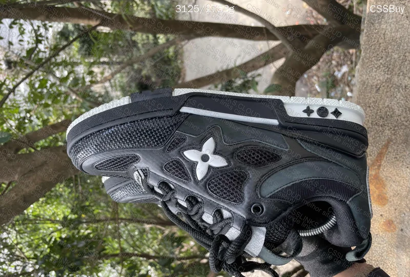 Louis Vuitton Skate Black And White