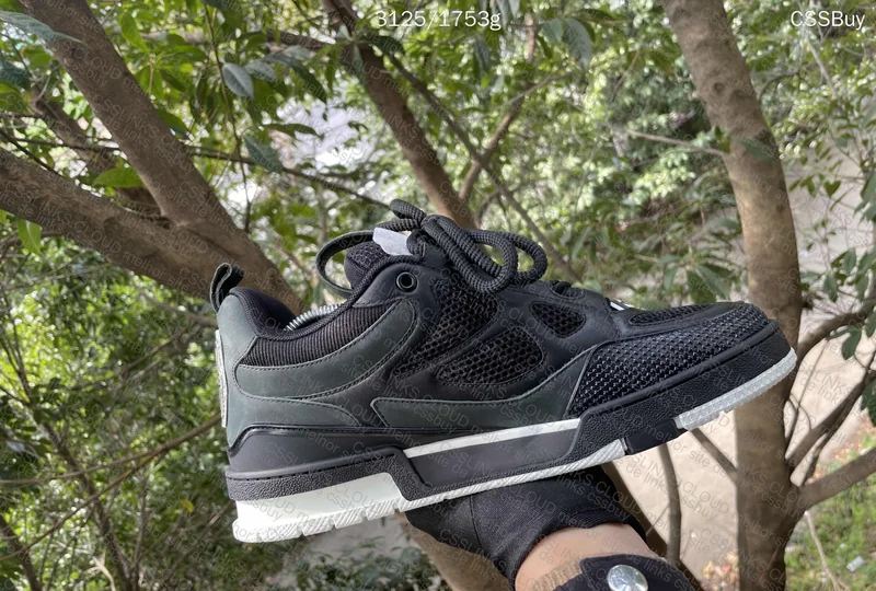 Louis Vuitton Skate Black And White 3