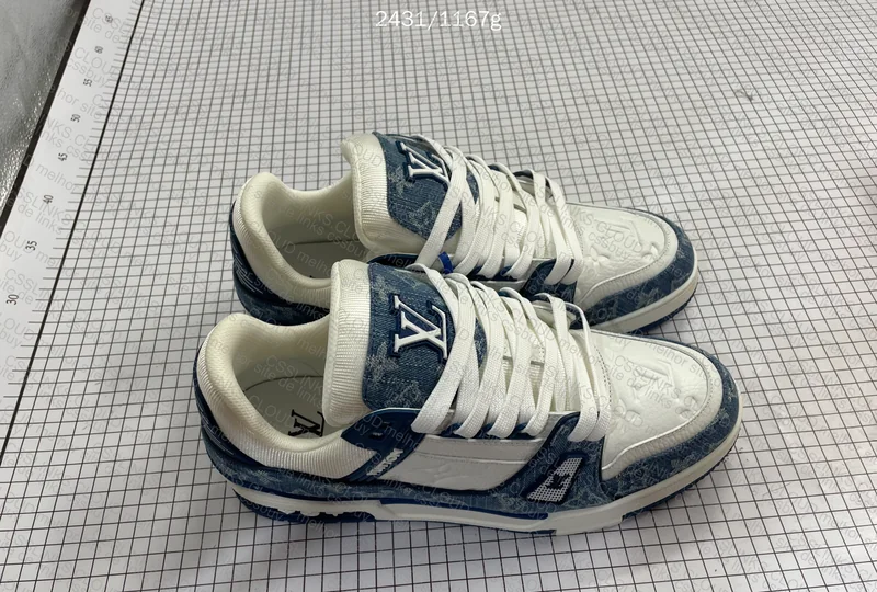 Louis Vuitton Trainer Blue and White (Blindbox JMDY)