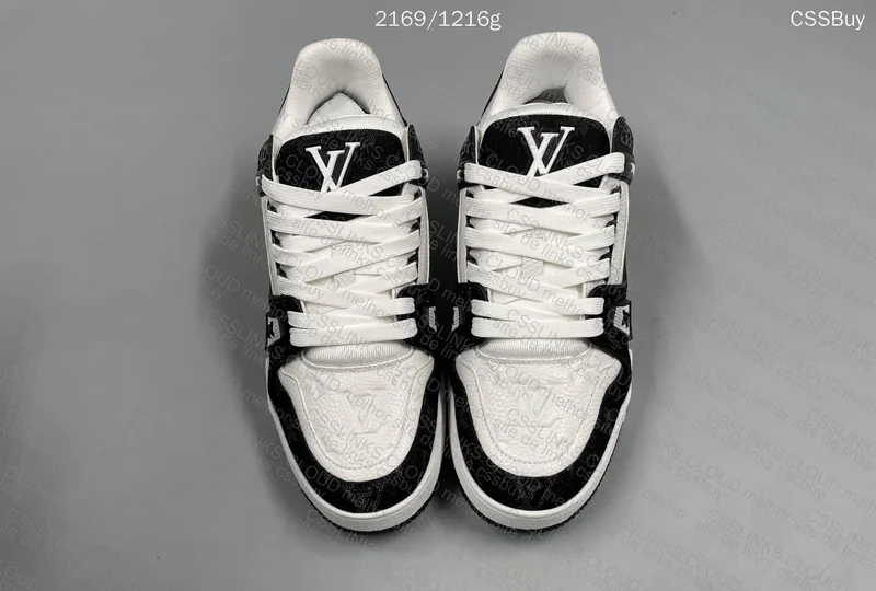 Louis Vuitton Trainer Black and White Denim - Jelly