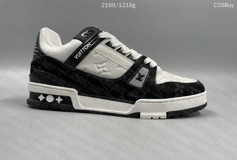 Louis Vuitton Trainer Black and White Denim - Jelly 6