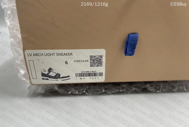 Louis Vuitton Trainer Black and White Denim - Jelly 9