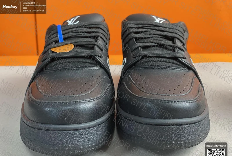 Louis Vuitton Trainer Black LUXURY REP 3