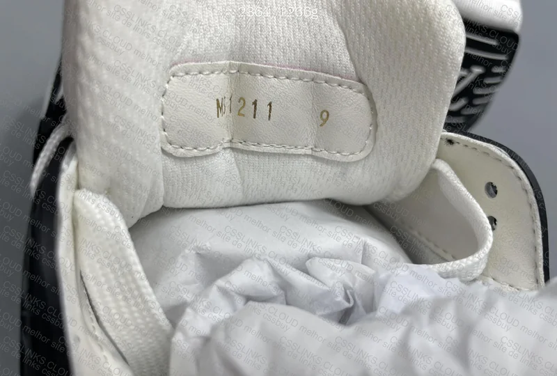 LOUIS VUITTON TRAINER - LV 7