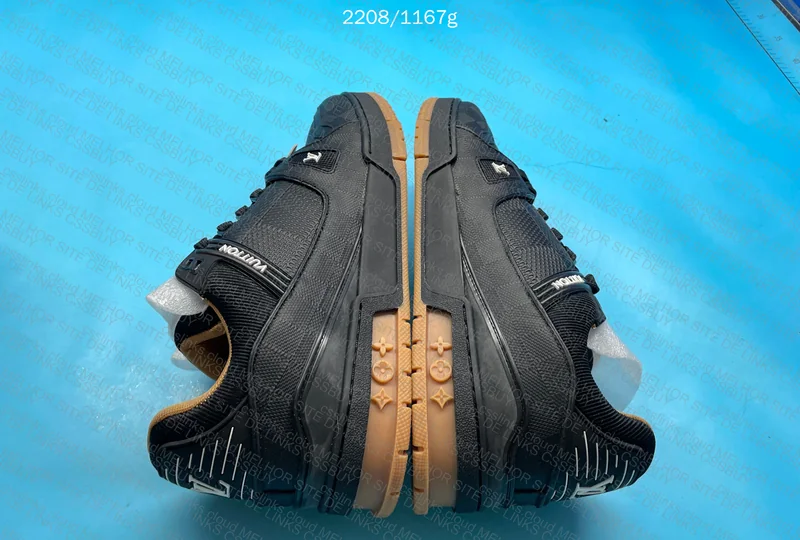 Louis Vuitton Trainer Black 4
