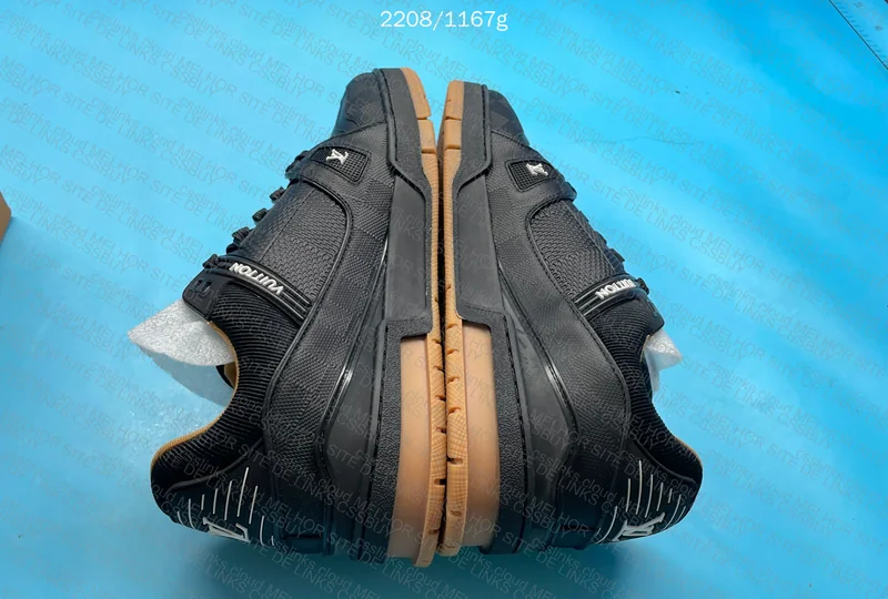 Louis Vuitton Trainer Black 6