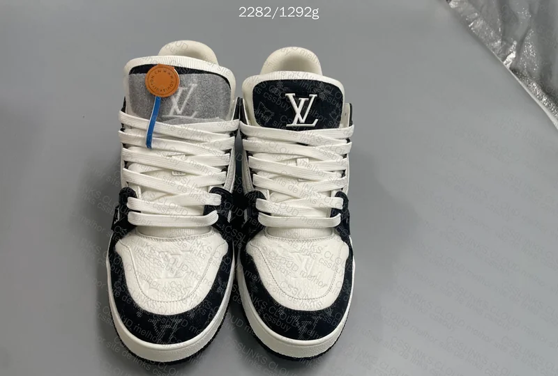 Louis Vuitton Trainer - Is it GL? 3