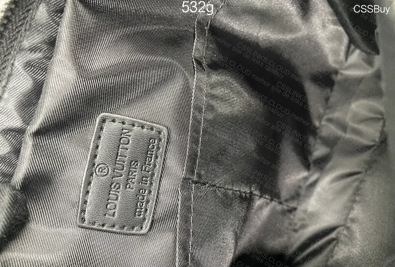 Louis Vuitton Trio Messenger 6