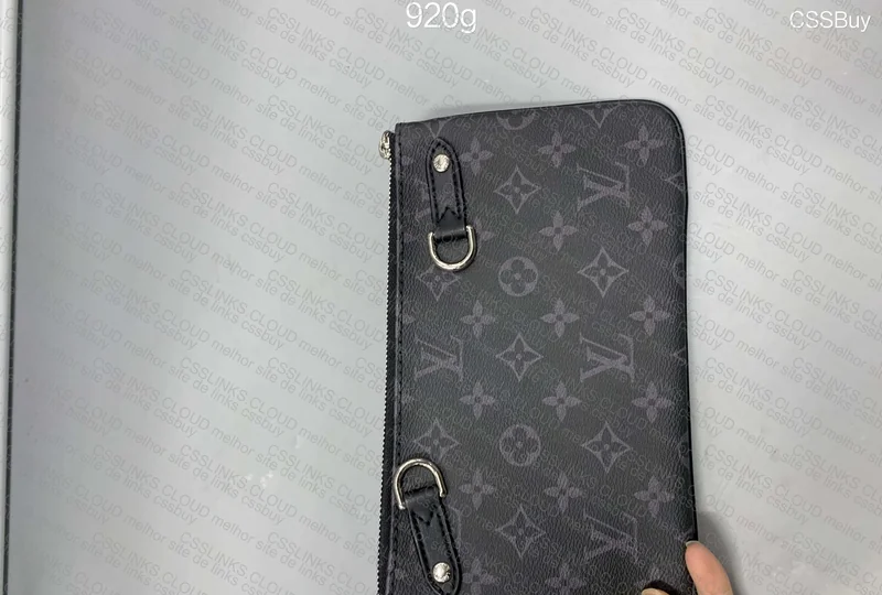 Louis Vuitton Trio Messenger