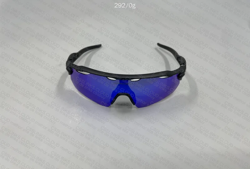 Lupa Oakley 2