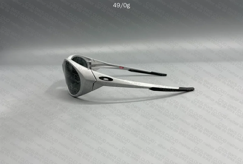 lupa oakley 3