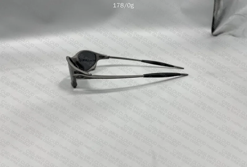 lupa oakley 2