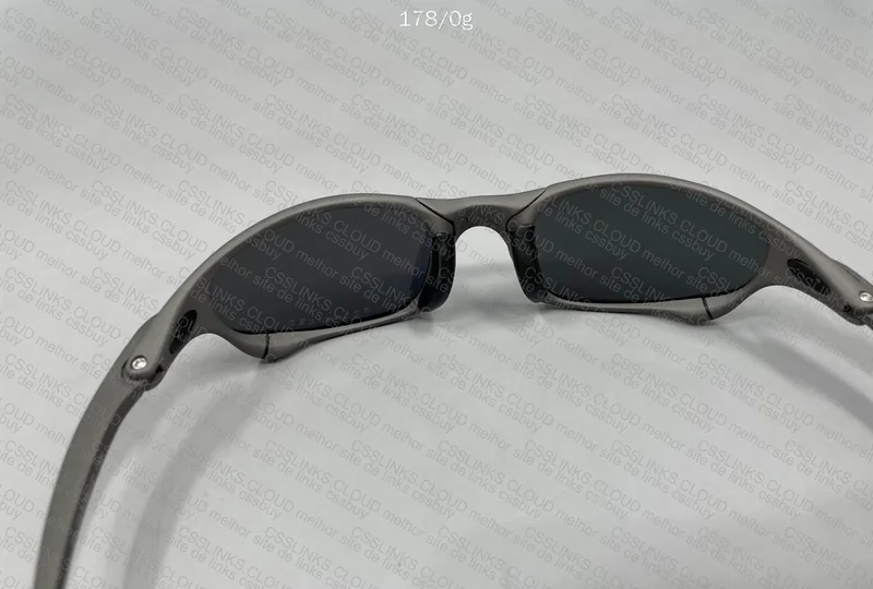 lupa oakley 3