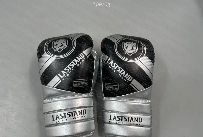 Boxing/Muay Thai Glove