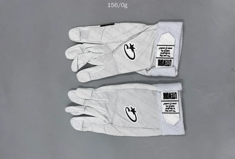White Corteiz Glove 3