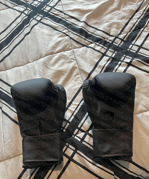 Venum 12oz Boxing Glove