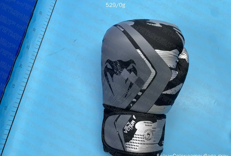 14oz Boxing Glove 2
