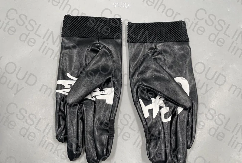 Corteiz Leather Glove 5