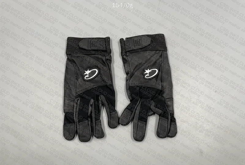 Corteiz Leather Glove 3