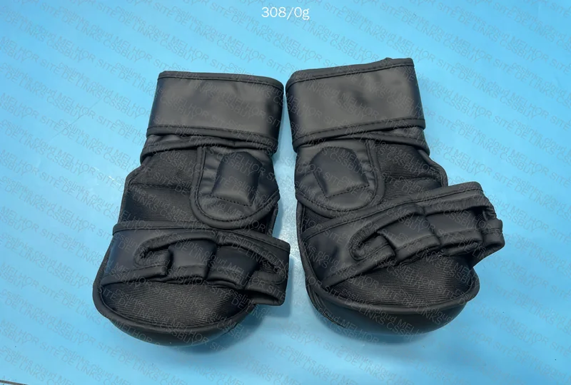 Venum MMA Glove 4