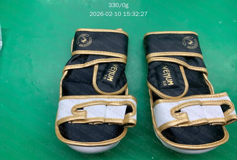 Luva MMA - venum 3