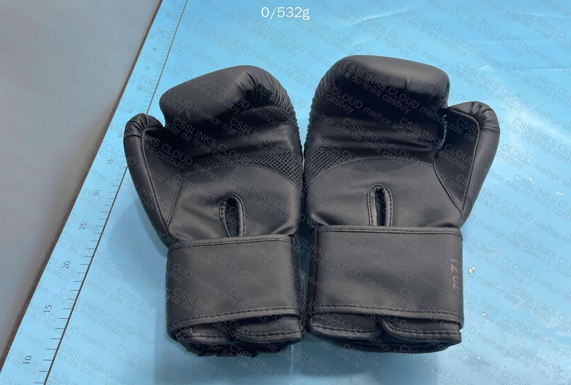Venum Gloves