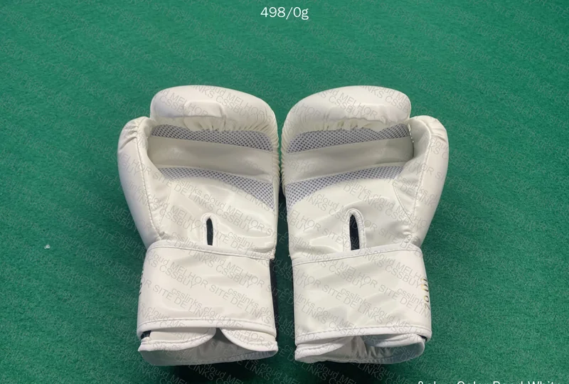 Venum Gloves 3