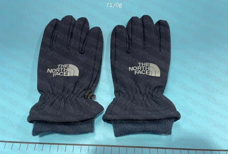 The North Face Gloves 4
